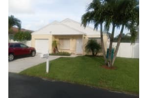 24 Hastings Lane, Boynton Beach