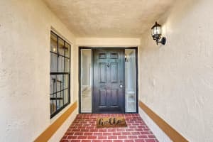 4220 Grove Park Ln, Boynton Beach, FL 33436, Sold 01/11/22