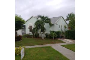 5407 Twin Oakes Rd, Lake Worth, FL 33463, Sold 09/21/21