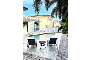 6898 Houlton Cir, Lake Worth, FL 33467, Sold 09/24/21