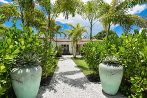 220 Sunset Rd, West Palm Beach, FL 33401, Sold 10/12/21