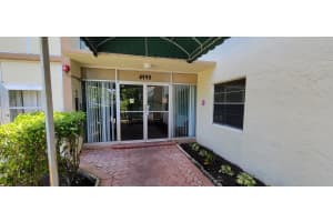 4990 E Sabal Palm Blvd, Tamarac, FL 33319, Sold 09/10/21