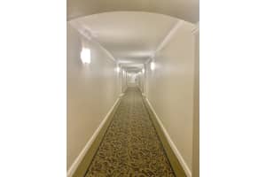 MLS# R10736275, West Palm Beach, Florida 33401