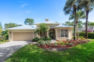 5427 SE Acadia Terrace, Hobe Sound, FL 33455, Sold 09/28/21