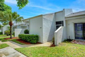 224 Par Dr, Royal Palm Beach, FL 33411, Sold 02/01/22