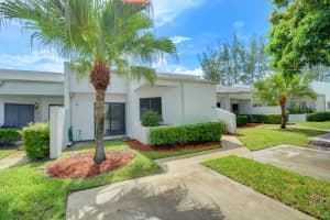 224 Par Dr, Royal Palm Beach, FL 33411, Sold 02/01/22