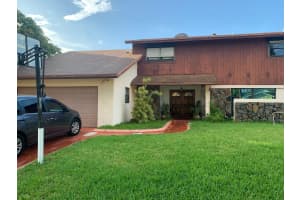 6941 NW 45th St, Lauderhill, FL 33319, Sold 11/10/21