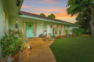 6814 Paul Mar Dr, Lake Worth, FL 33462, Sold 11/02/21