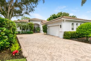 MLS# R10736365, West Palm Beach, Florida 33412