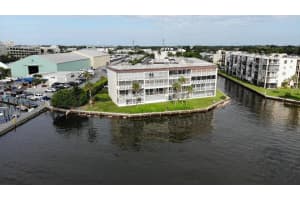 100 Waterway Dr S, Lantana, FL 33462, Sold 09/24/21