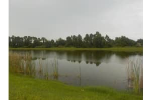 399 SW Vista Lake Dr, Port St. Lucie, FL 34953, Sold 11/01/21