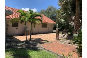 15 SE Turtle Creek Dr, Tequesta, FL 33469, Sold 09/07/21