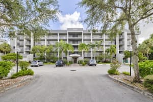 3993 Cypress Reach Ct, Pompano Beach, FL 33069, Sold 11/19/21