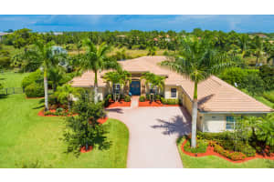 747 SE Tres Belle Cir, Stuart, FL 34997, Sold 09/08/21