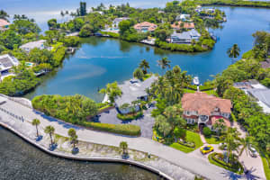 9 Simara St, Stuart, FL 34996, Sold 12/01/21