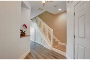 209 N Lakeshore Dr, Hypoluxo, FL 33462, Sold 11/01/21