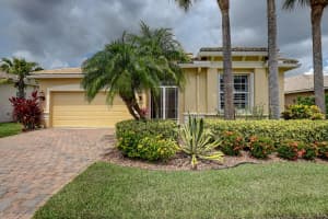 MLS# R10736497, Lake Worth, Florida 33467