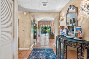 2 Little Pond Rd, Lantana, FL 33462, Sold 09/20/21