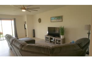 6122 NW Regent St, Port St. Lucie, FL 34983, Sold 09/14/21
