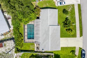 1593 NE 24th St, Jensen Beach, FL 34957, Sold 08/25/21