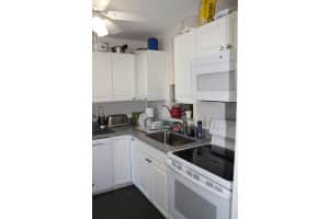 2191 NE 1st Ct, Boynton Beach, FL 33435, Sold 10/05/21