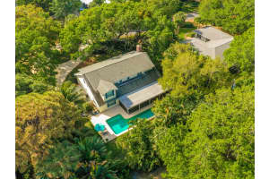 4 Via Lucindia Dr N, Stuart, FL 34996, Sold 09/01/21