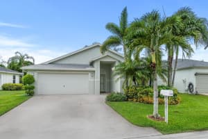 1261 Olympic Cir, Greenacres, FL 33413, Sold 11/02/21