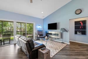 12580 Shoreline Dr, Wellington, FL 33414, Sold 09/10/21