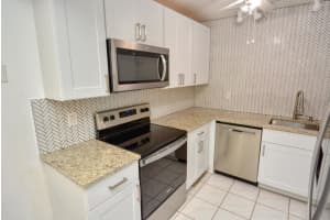 2141 SE Edler Dr, Stuart, FL 34994, Sold 09/01/21