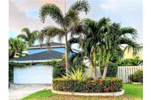 1935 NW 9th St, Delray Beach, FL 33445, Sold 12/07/21