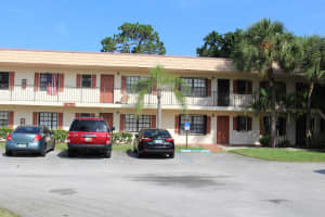 4249 Oak Terrace Dr, Greenacres, FL 33463, Sold 10/15/21