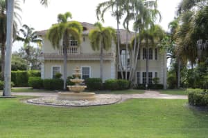 377 Squire Dr, Wellington, FL 33414, Sold 04/29/22