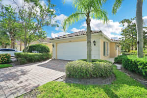 3728 SE Big Bend Terrace, Hobe Sound, FL 33455, Sold 08/30/21
