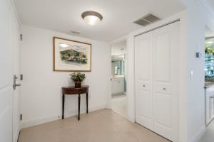 MLS# R10737255, Vero Beach, Florida 32963