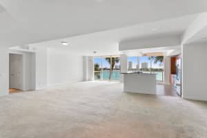 2650 Lake Shore Dr, Riviera Beach, FL 33404, Sold 09/30/21