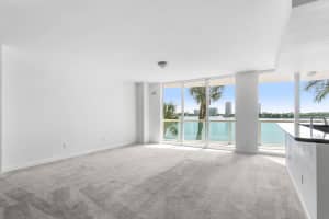 2650 Lake Shore Dr, Riviera Beach, FL 33404, Sold 09/30/21