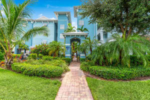 215 NW Flagler Ave, Stuart, FL 34994, Sold 12/09/21