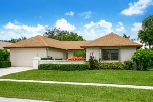 10267 Greentrail Dr N, Boynton Beach, FL 33436, Sold 09/14/21