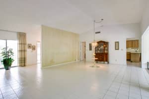 10267 Greentrail Dr N, Boynton Beach, FL 33436, Sold 09/14/21