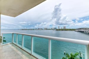 2650 Lake Shore Dr, Riviera Beach, FL 33404, Sold 12/06/21