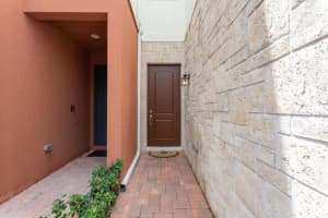 100 NW 69th Cir, Boca Raton, FL 33487, Sold 09/20/21