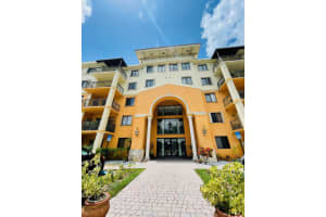 9340 Fontainebleau Blvd W202, Miami, FL 33172, Sold 09/08/21