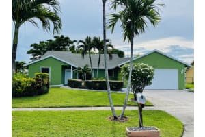 134 Martin Cir, Royal Palm Beach, FL 33411, Sold 10/29/21