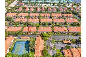 177 Las Brisas Cir, Hypoluxo, FL 33462, Sold 09/10/21