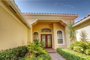 9786 Campi Dr, Lake Worth, FL 33467, Sold 11/23/21