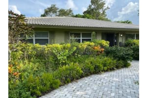 1010 NW 5th St, Boca Raton, FL 33486, Sold 09/20/21