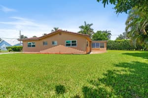 1298 SW 4th Ave, Boca Raton, FL 33432, Sold 12/23/21