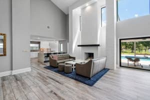 6610 N Woodridge Dr, Parkland, FL 33067, Sold 09/28/21