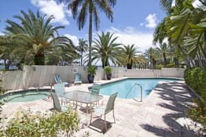 MLS# R10737917, West Palm Beach, Florida 33407