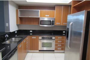 MLS# R10737997, West Palm Beach, Florida 33401